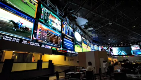World's largest LED video wall creates stadium feel for Westgate