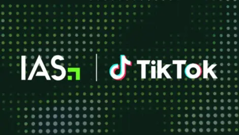 Tiktok   lockup 1   bg image