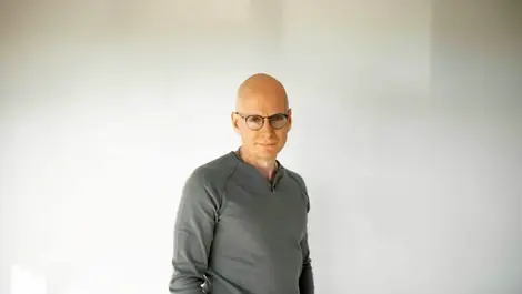 Safe opens London Peak with free public sector passes