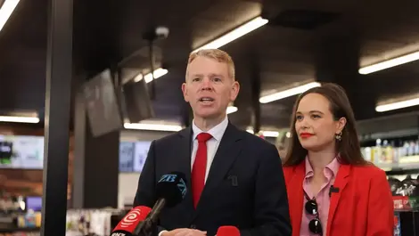 Labour says it will force airlines to show real prices up front