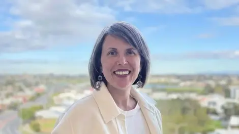 New Zealand firms lag on AI-human design, Deloitte